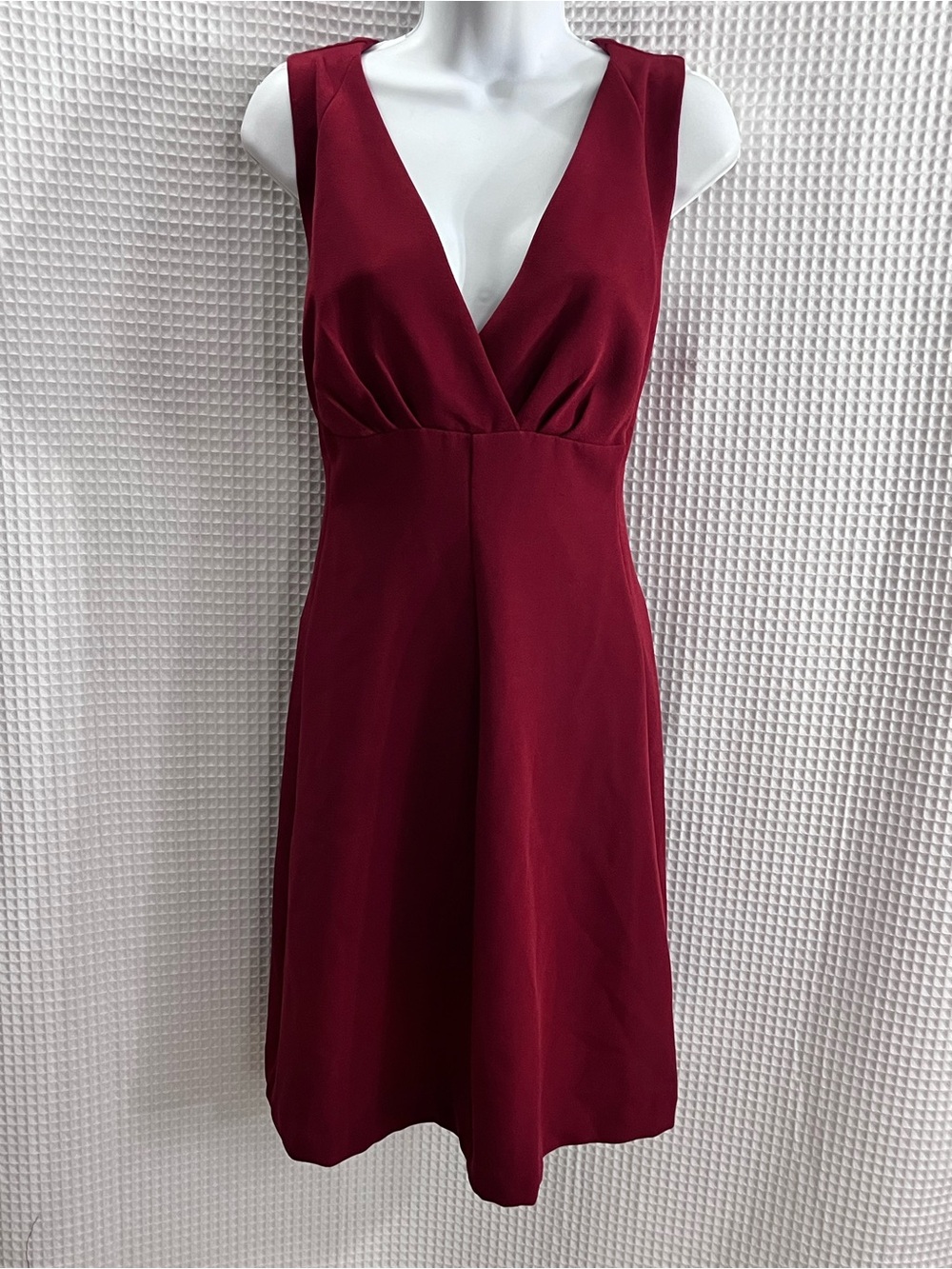 ModCloth Deep Red V-Neck Sleeveless Mini Dress size XL